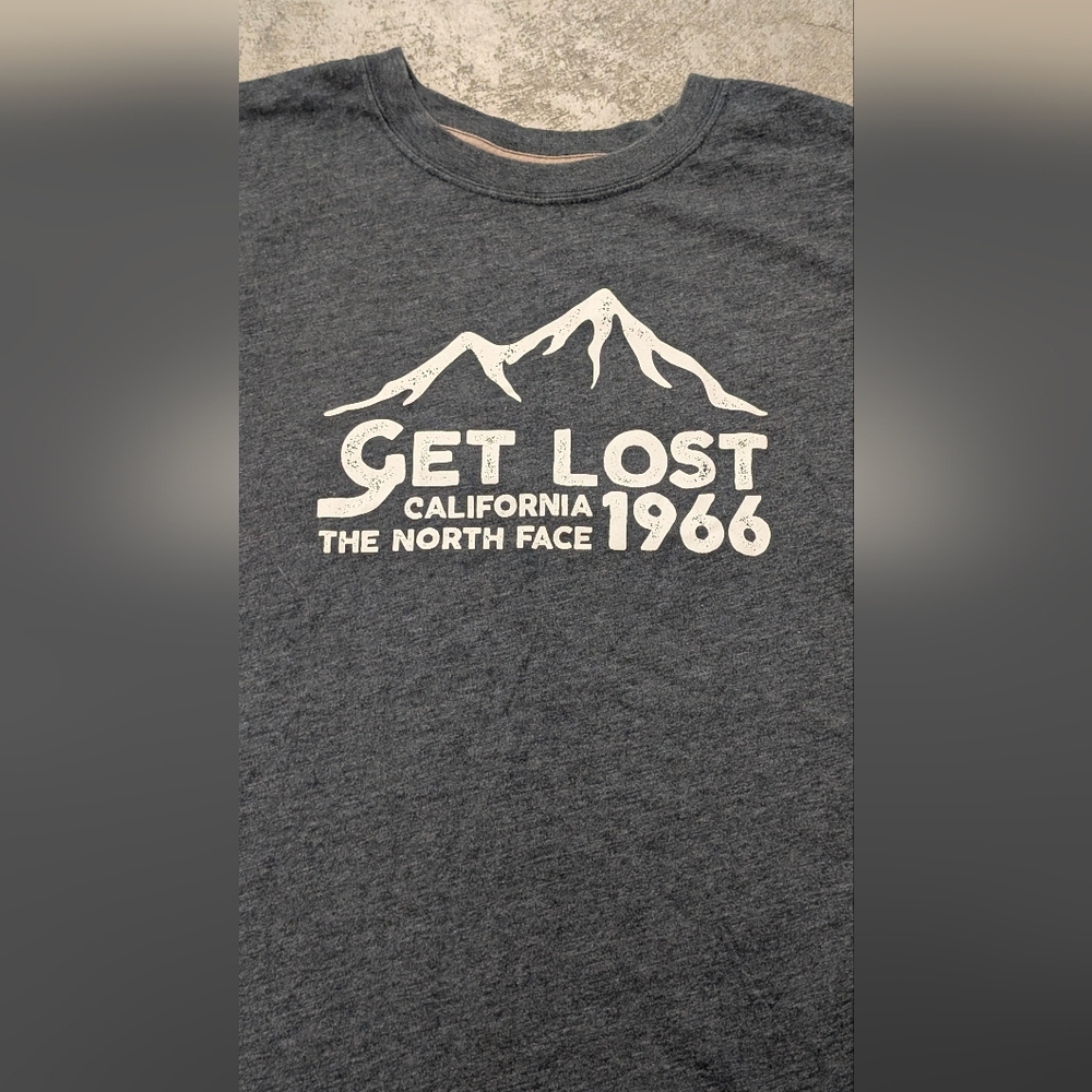 The North Face Men's Gray Graphic T-Shirt, Medium